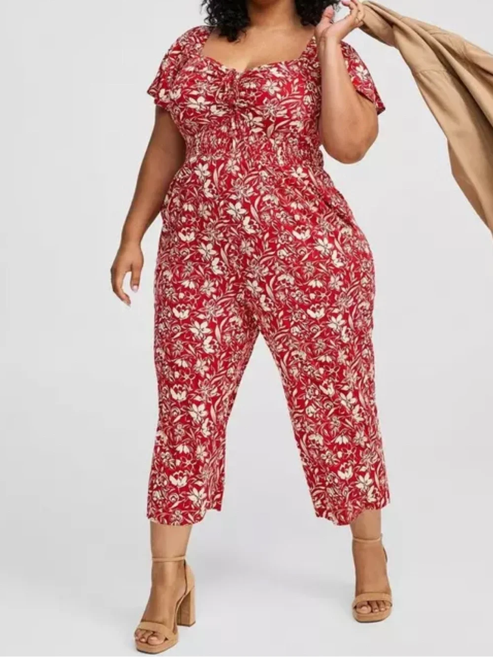Torrid Stretch Challis Flutter Sleeve Jumpsuit Floral Red and White Size 2 / 2X - Picture 1 of 10